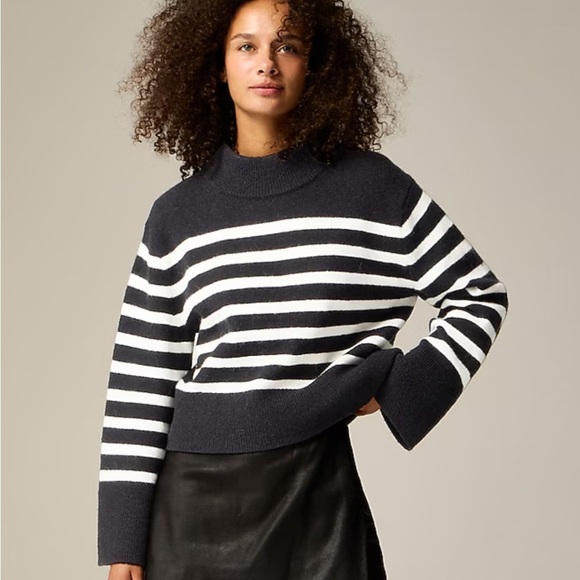 NWT J Crew Chunky crewneck sweater in Supersoft yarn - Picture 1 of 9